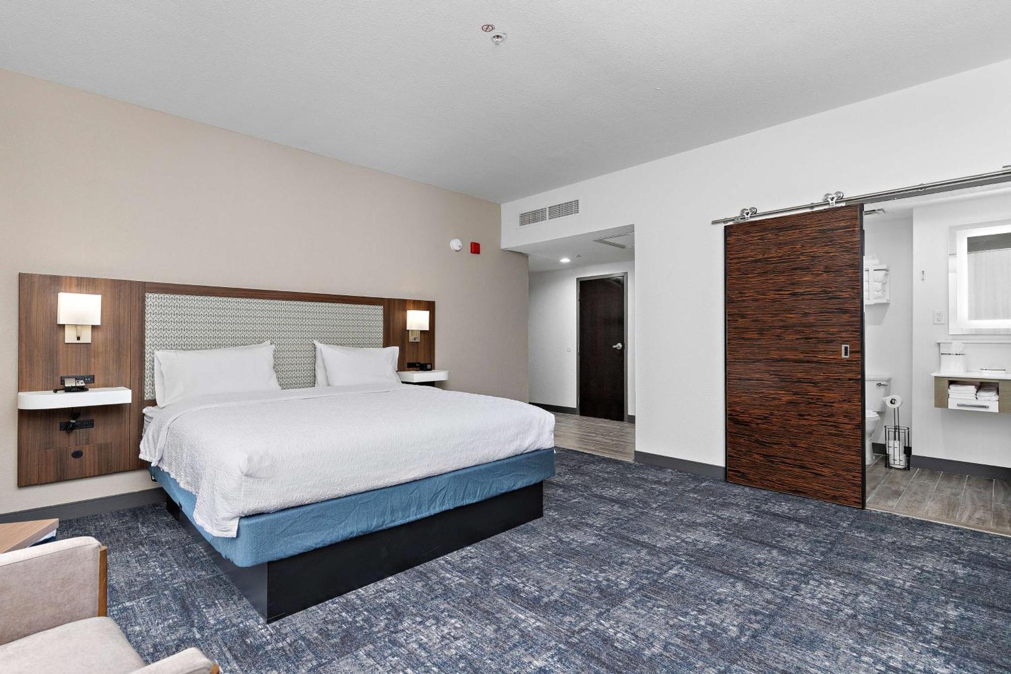 Hampton Inn Kansas City - Downtown Financial District Dış mekan fotoğraf