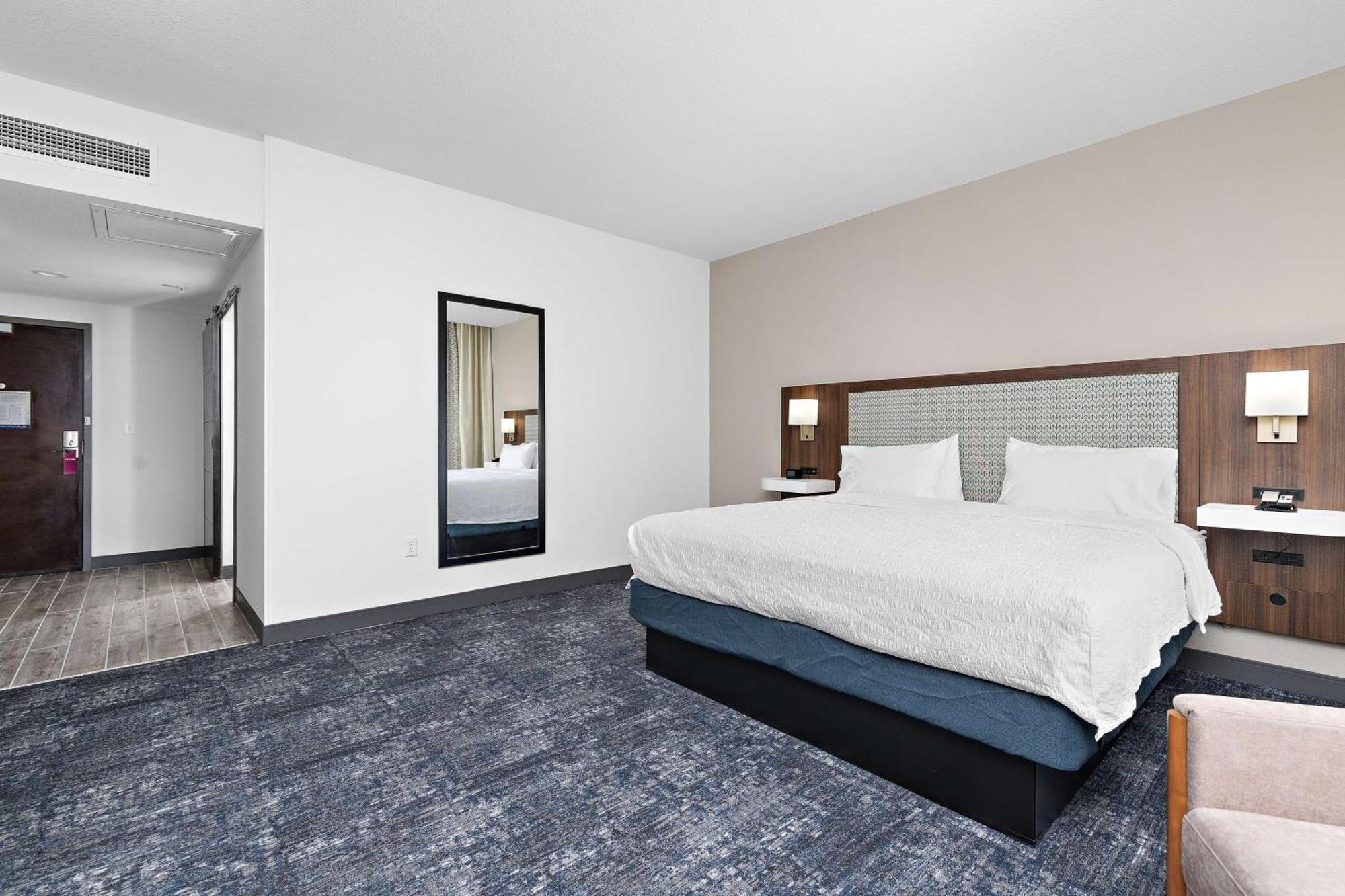 Hampton Inn Kansas City - Downtown Financial District Dış mekan fotoğraf