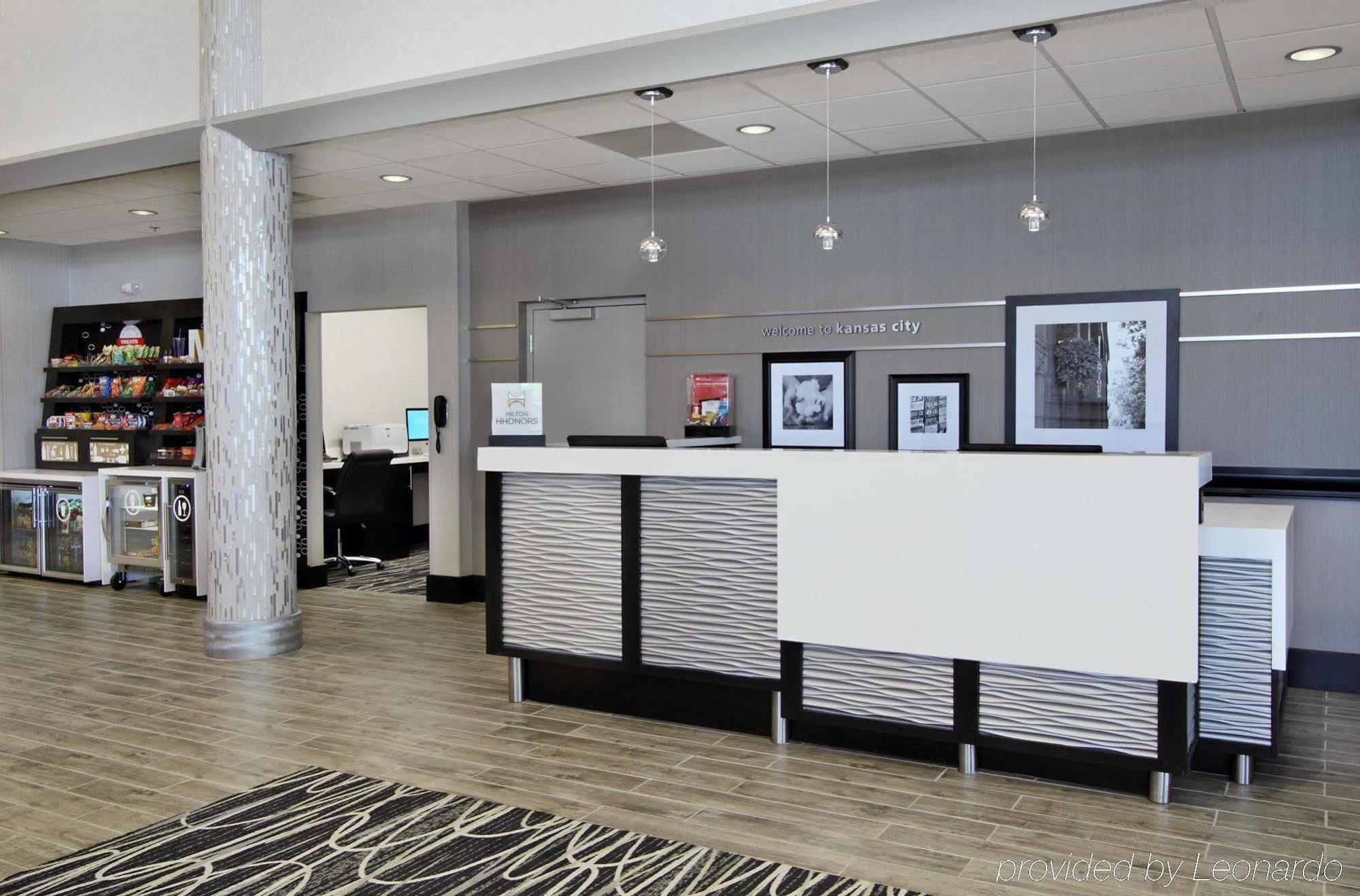 Hampton Inn Kansas City - Downtown Financial District Dış mekan fotoğraf