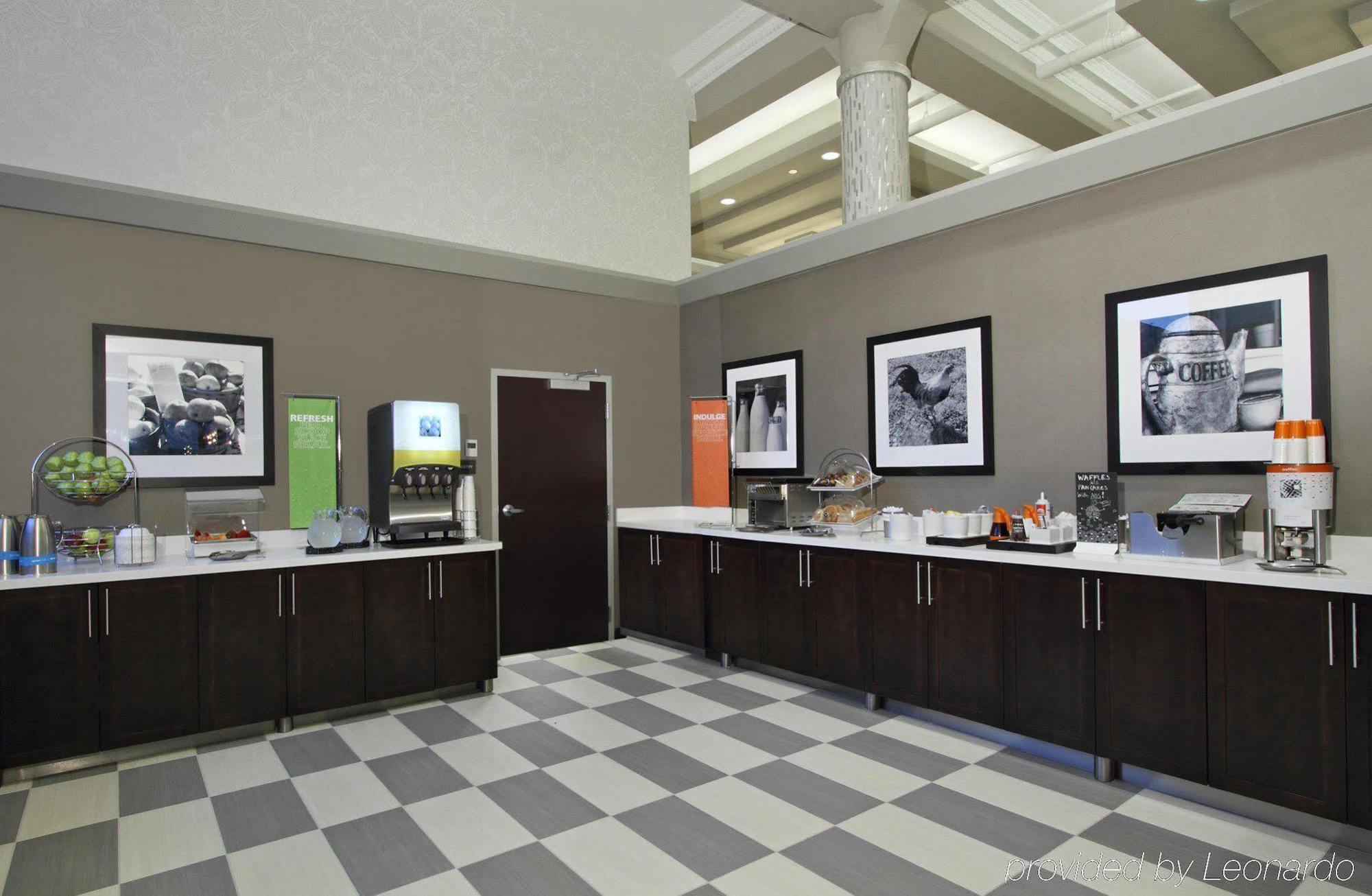 Hampton Inn Kansas City - Downtown Financial District Dış mekan fotoğraf